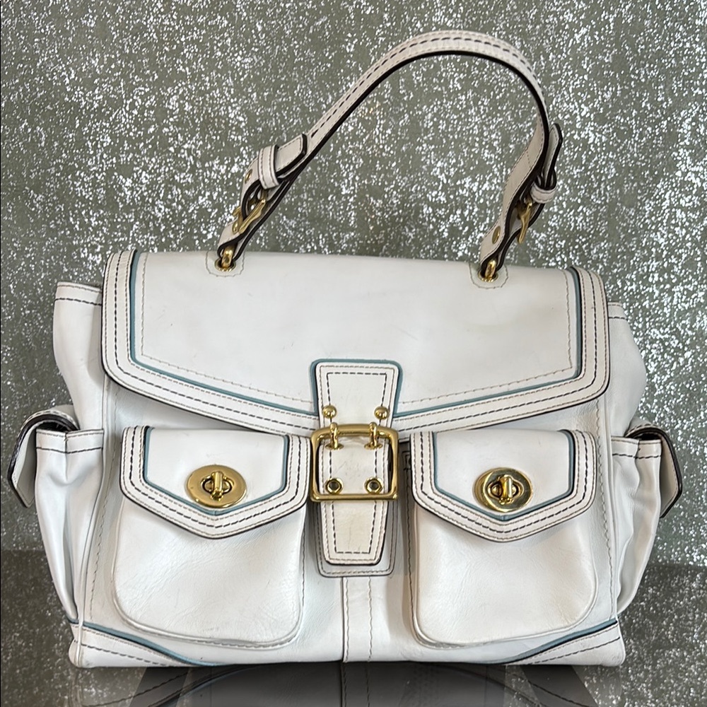 Coach legacy 11121 gorgeous vintage cream Nata color with blue like color trim